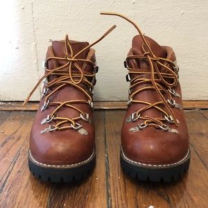 Vintage Danner Hiking Boots Size 5